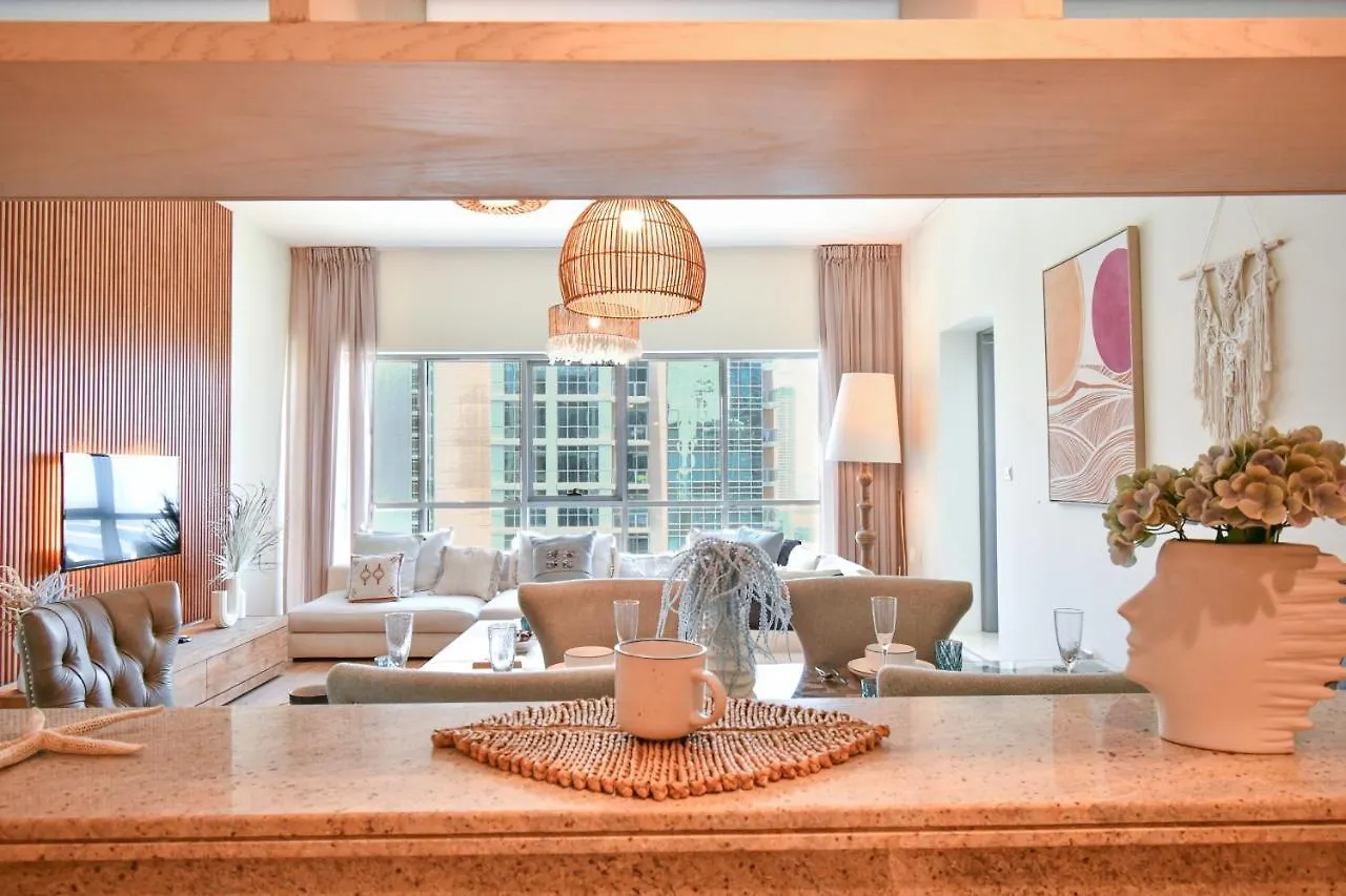 Apartment Downtown-High Floor Mesmerizing Fountain View 2Br Chic Apt Dubai